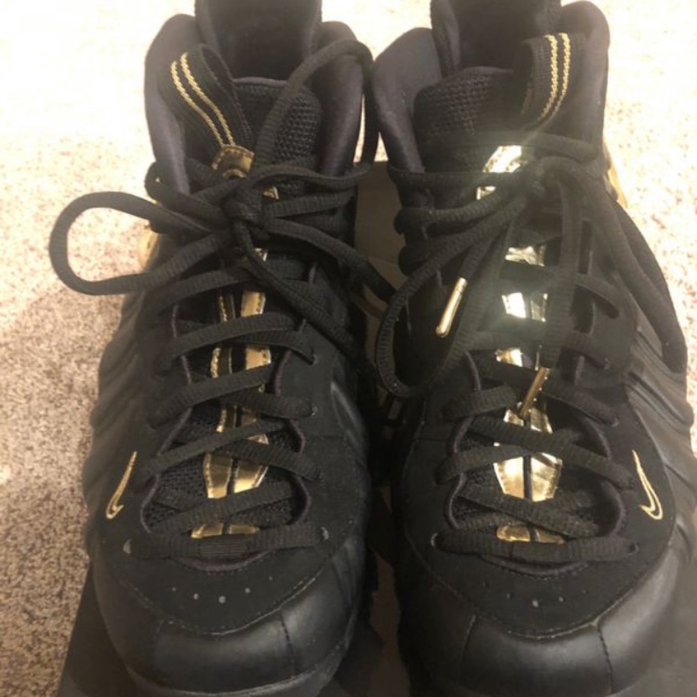 Nikey Foamposite pro Black and gold (2018)